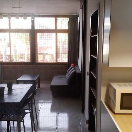 Primavera Appartement Tot 7 Personen Ideaal Voor Backpackers Arona  Kültér fotó