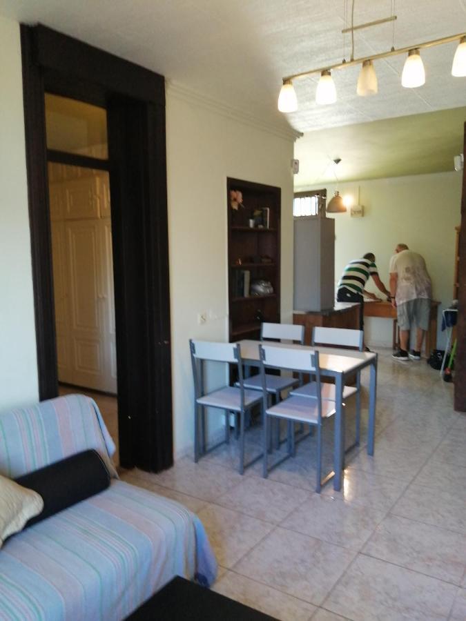 Primavera Appartement Tot 7 Personen Ideaal Voor Backpackers Arona  Kültér fotó