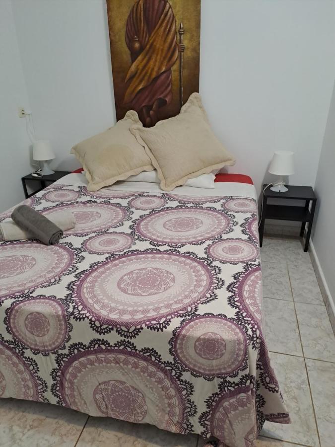 Primavera Appartement Tot 7 Personen Ideaal Voor Backpackers Arona  Kültér fotó