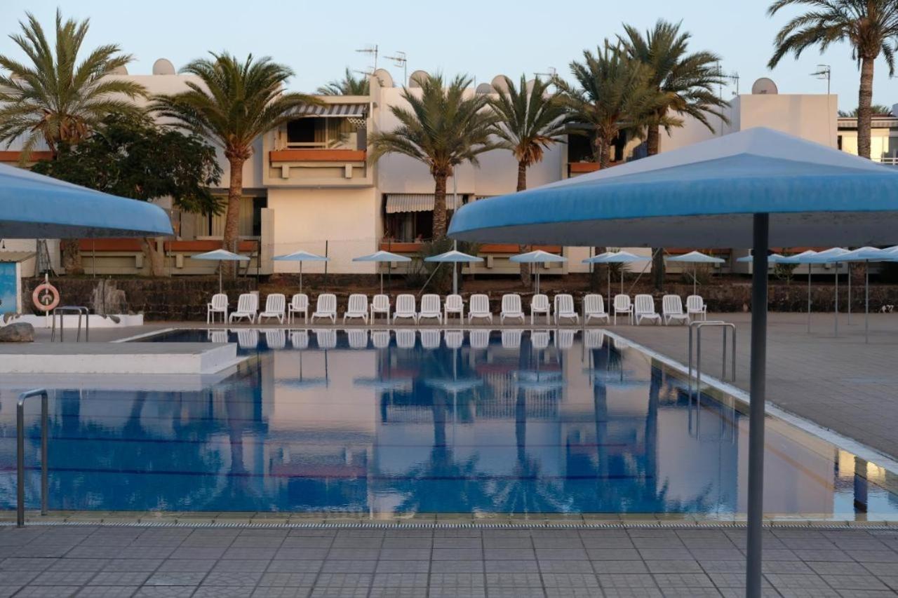 Primavera Appartement Tot 7 Personen Ideaal Voor Backpackers Arona  Kültér fotó